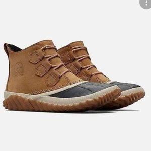 Sorel Women Ankle Duck Boots Out N About Plus Elk Tan Suede 6.5